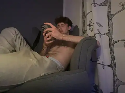 xetrix l online show from April 2026 07:45:01 PM