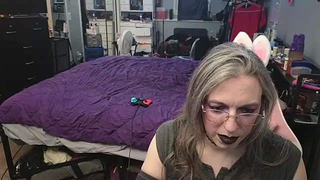 PolyCircus online show from April 2026 03:57:01 AM