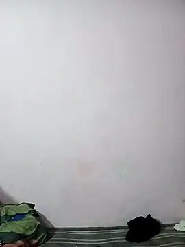 MANSI HORNI86 online show from April 2026 11:17:02 PM