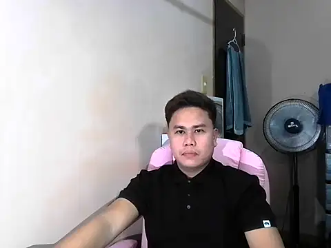 tipsy butter online show from July 2026 10:01:01 AM