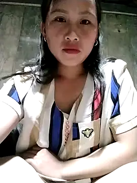 Snapshot of Yo-must chatting on April 2026 02:13:01 PM Yo-must online show from April 2026 02:13:01 PM