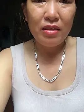 candy-beo online show from May 2026 10:52:03 PM