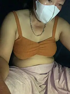 Snapshot of candy-beo chatting on July 2026 02:40:01 PM candy-beo online show from July 2026 02:40:01 PM