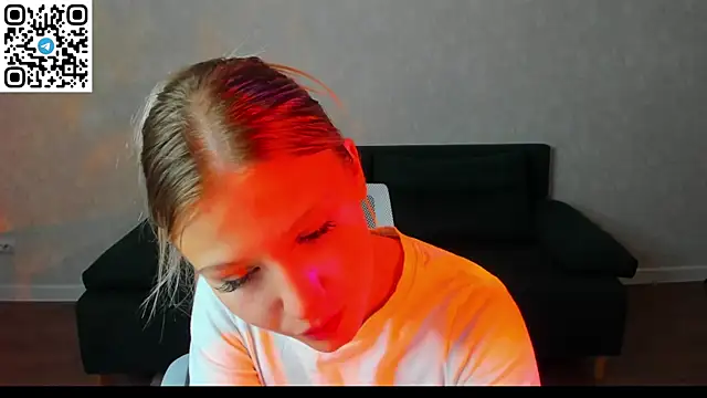 Angelina Becker online show from May 2026 01:14:02 AM