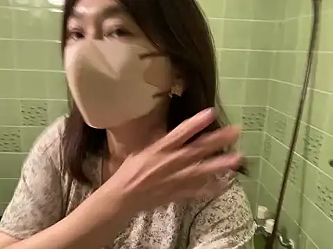 lemonade madame online show from April 2026 01:39:01 AM