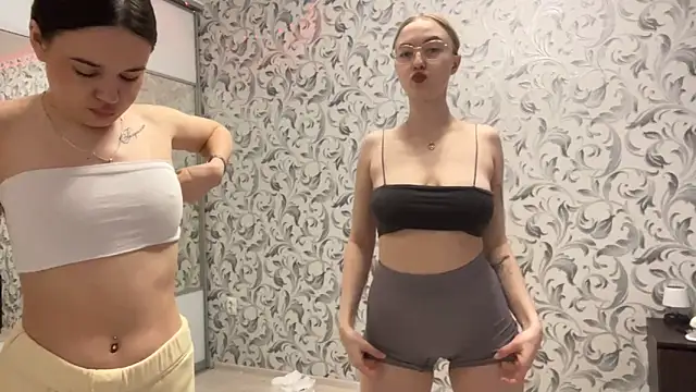  mimilana  online show from April 2026 11:15:01 AM