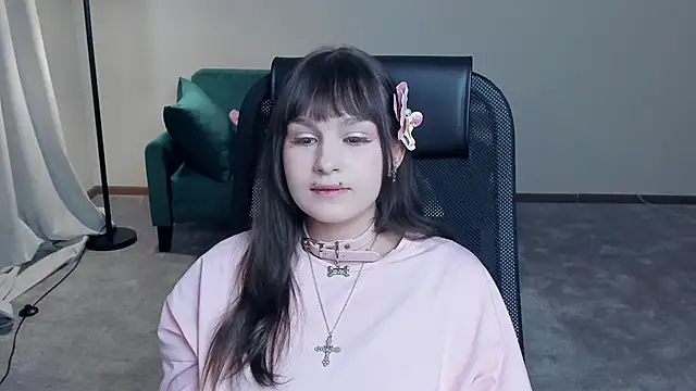 Snapshot of TeressaVeiga chatting on April 2026 11:45:01 AM TeressaVeiga online show from April 2026 11:45:01 AM