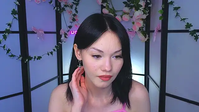 Snapshot of LilySparkls chatting on May 2026 02:45:02 PM LilySparkls online show from May 2026 02:45:02 PM