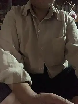   Evelyn   online show from May 2026 02:59:01 AM
