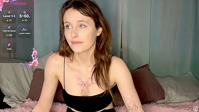 Snapshot of NessBarre chatting on June 2026 08:17:02 PM NessBarre online show from June 2026 08:17:02 PM