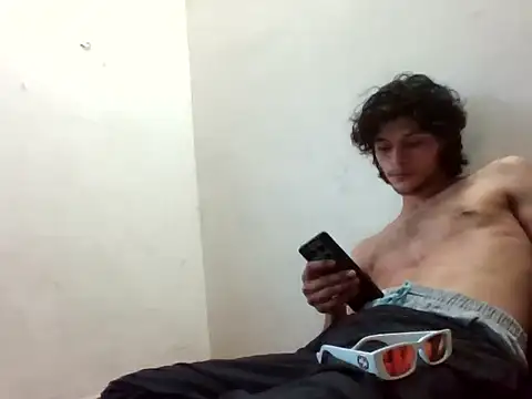 Snapshot of -Apolo_ayala-_- chatting on April 2026 11:08:02 PM -Apolo ayala- - online show from April 2026 11:08:02 PM