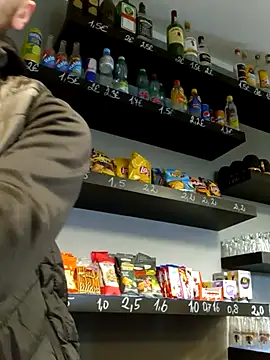 jozsi1995 online show from April 2026 05:15:02 PM