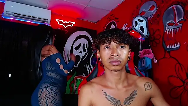 Skarlettmusex online show from April 2026 02:35:02 PM