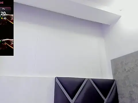 Zoe-Ross online show from April 2026 11:35:01 AM