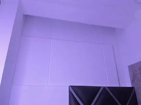 Zoe-Ross online show from April 2026 11:39:01 AM