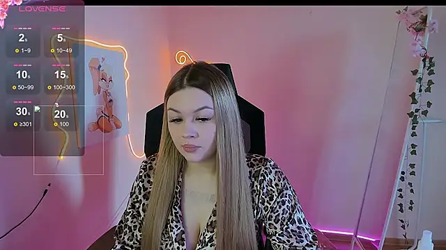 AmeliePeach online show from April 2026 11:05:02 AM