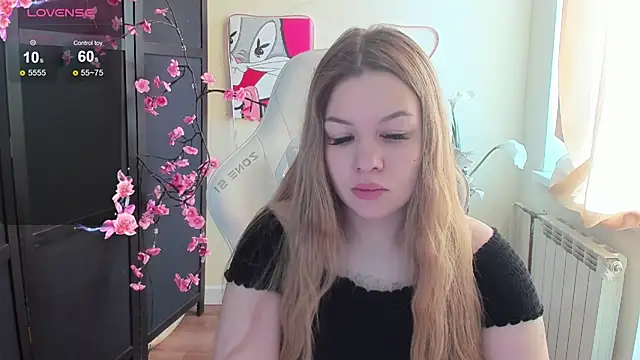 Snapshot of AmeliePeach chatting on April 2026 01:56:02 AM AmeliePeach online show from April 2026 01:56:02 AM