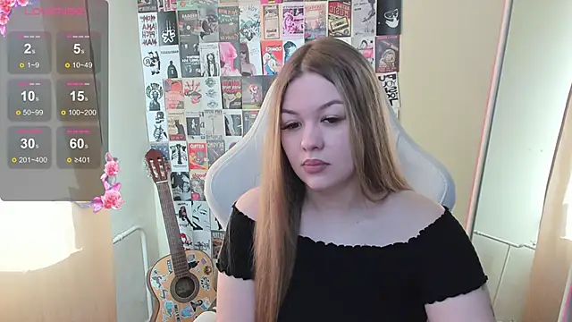 Snapshot of AmeliePeach chatting on May 2026 01:41:02 AM AmeliePeach online show from May 2026 01:41:02 AM