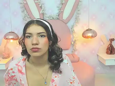 Miia Desire online show from April 2026 04:17:01 AM