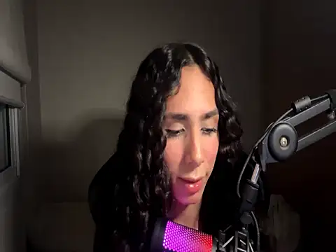 TakakoAthan online show from April 2026 11:55:02 PM