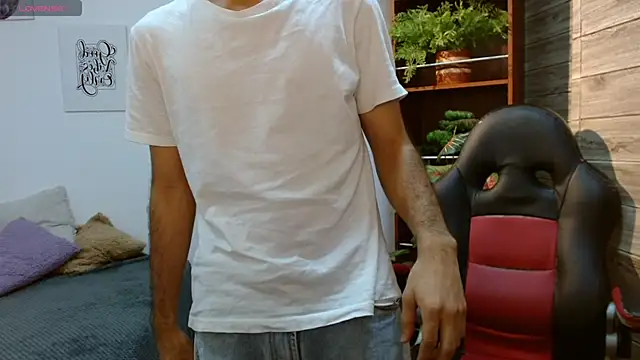 Snapshot of billy_wild chatting on April 2026 12:09:01 PM billy wild online show from April 2026 12:09:01 PM