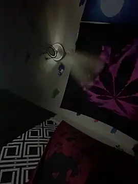 Snapshot of avery__1 chatting on April 2026 09:27:01 AM avery 1 online show from April 2026 09:27:01 AM