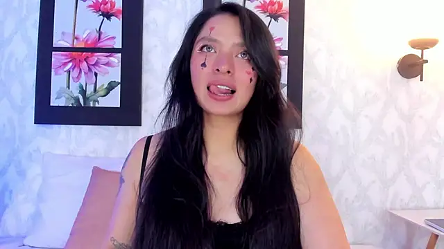 Madhy Rouse online show from April 2026 11:09:02 PM