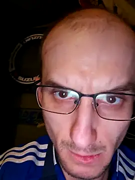 UpbeatXiphias online show from April 2026 04:21:01 PM