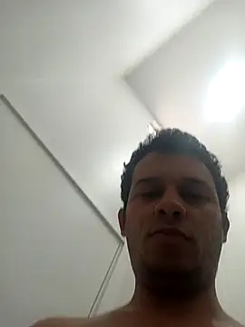 Snapshot of alberto_marques chatting on April 2026 11:30:02 AM alberto marques online show from April 2026 11:30:02 AM