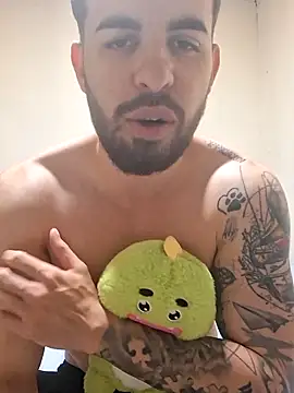 leoxxxgato online show from April 2026 09:43:02 PM