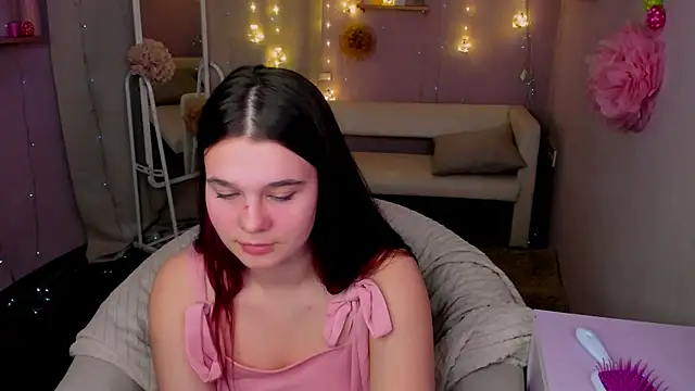 Kacey Love online show from May 2026 06:11:02 PM