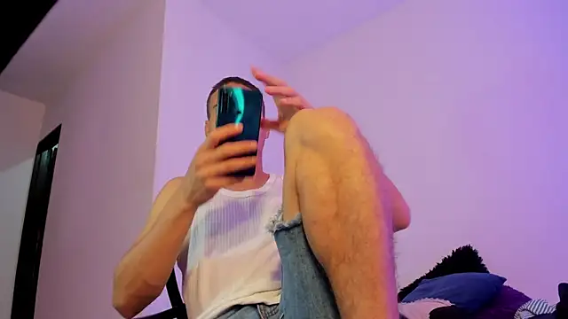 Snapshot of Axel__fierro chatting on April 2026 04:30:02 PM Axel fierro online show from April 2026 04:30:02 PM