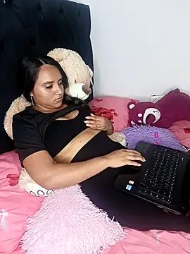 Valentina Narvaez online show from April 2026 08:14:02 PM