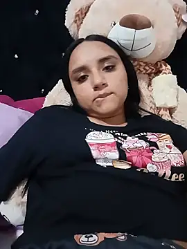 Snapshot of Valentina_Narvaez chatting on June 2026 07:44:01 PM Valentina Narvaez online show from June 2026 07:44:01 PM