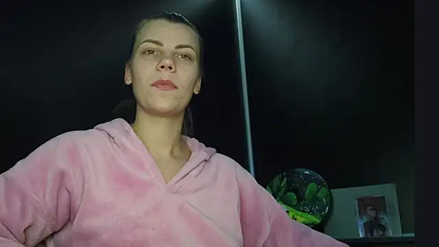 Anet228 online show from April 2026 04:22:01 PM