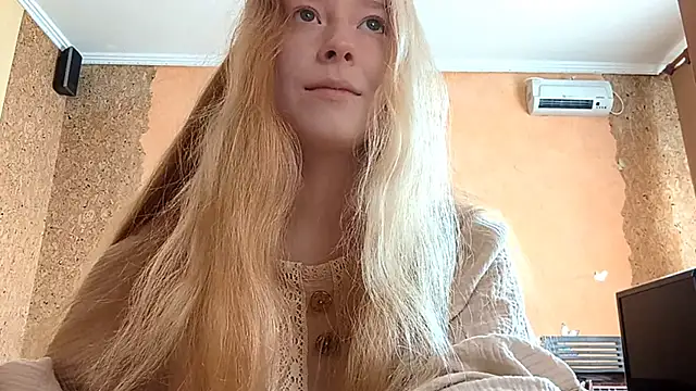 KateVibe 01 online show from May 2026 10:39:02 PM