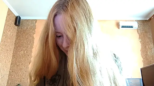 KateVibe 01 online show from April 2026 04:03:01 AM