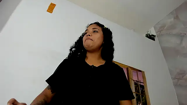 EllyBloom online show from July 2026 01:51:02 PM