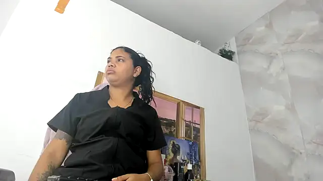 EllyBloom online show from July 2026 01:30:02 PM