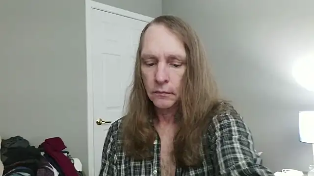 Magnus Luv online show from July 2026 10:58:01 AM