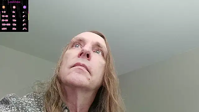 Magnus Luv online show from June 2026 06:41:01 PM