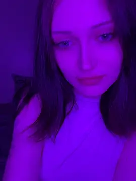 vika emil online show from April 2026 11:06:02 PM