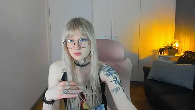  Yummi online show from May 2026 06:07:02 PM