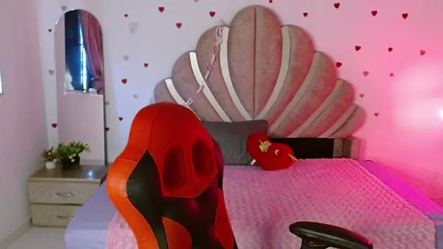 Marco fox723 online show from April 2026 06:23:01 PM