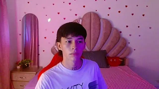 Marco fox723 online show from April 2026 05:50:02 PM