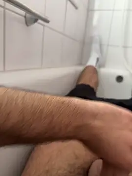BIGGCOCK20CM online show from April 2026 10:00:01 AM