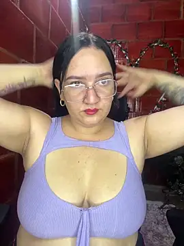 Fresita-12 online show from May 2026 07:24:02 PM
