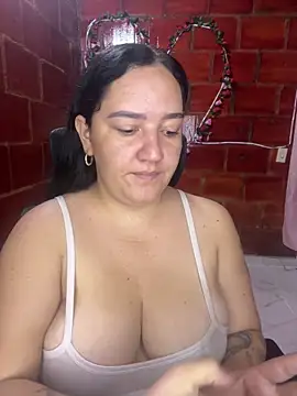 Fresita-12 online show from June 2026 01:09:02 PM
