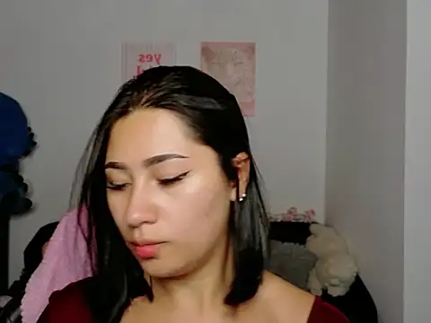 EvelynLeen  online show from June 2026 08:47:01 PM