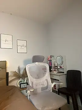 JassmineLove online show from May 2026 07:58:01 AM